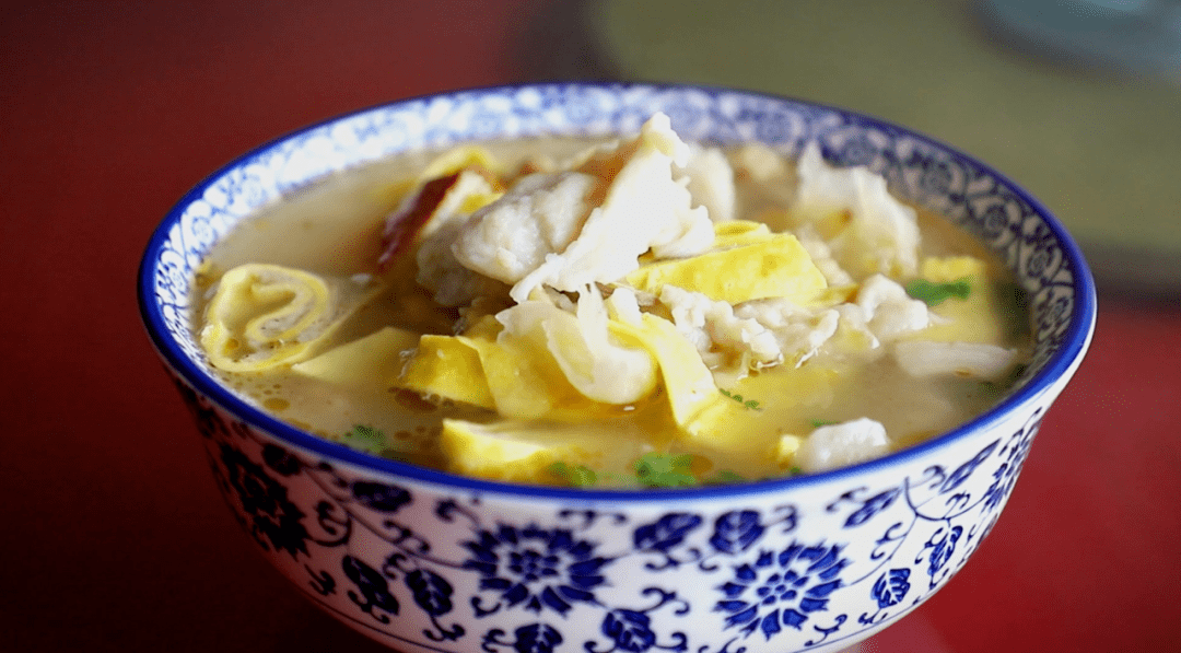 鱼台特色小吃——杂拌汤_卷煎_鱼肉_原料