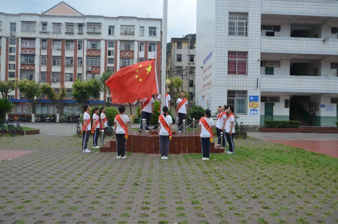 为梦想出征 为青春壮行——大田六中举行2023届中考出征仪式_学子