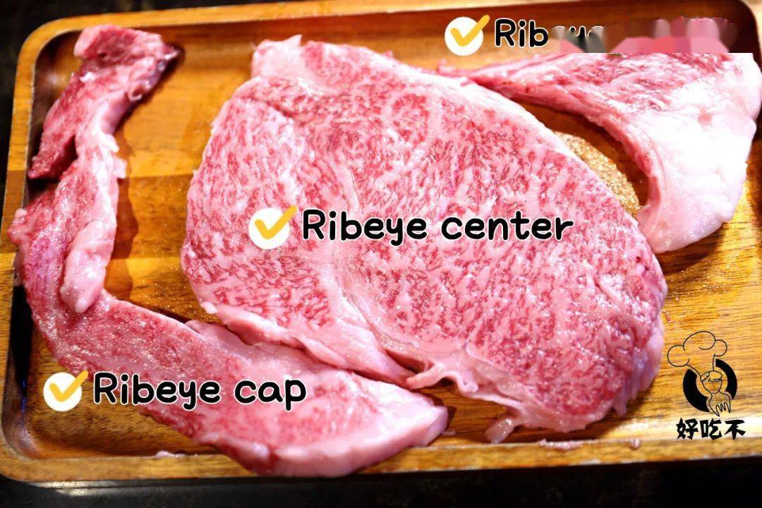 大块的牛排是选自和牛的 ribeye肋眼的位置,ribeye是一头牛靠近背脊