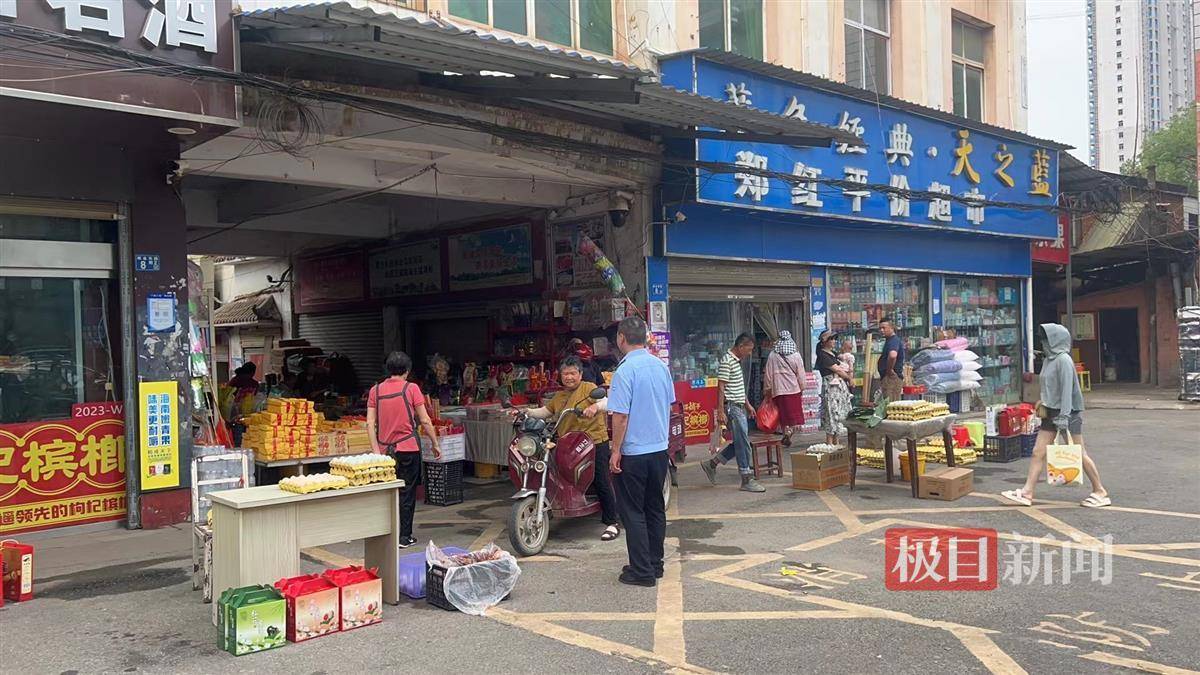 武汉市江夏区郑店街综合执法中心依托路长制,提升城市精细化管理水平