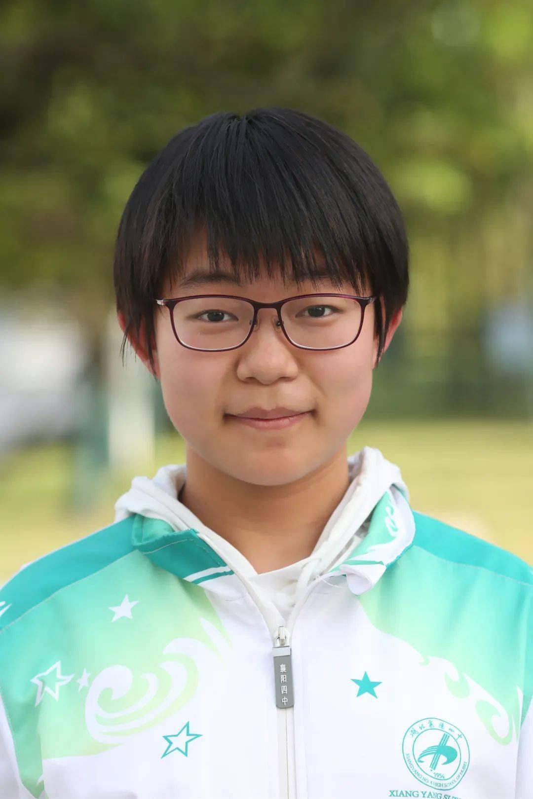 一届高考,两对"双子星"!_青年_同学_陈思涵