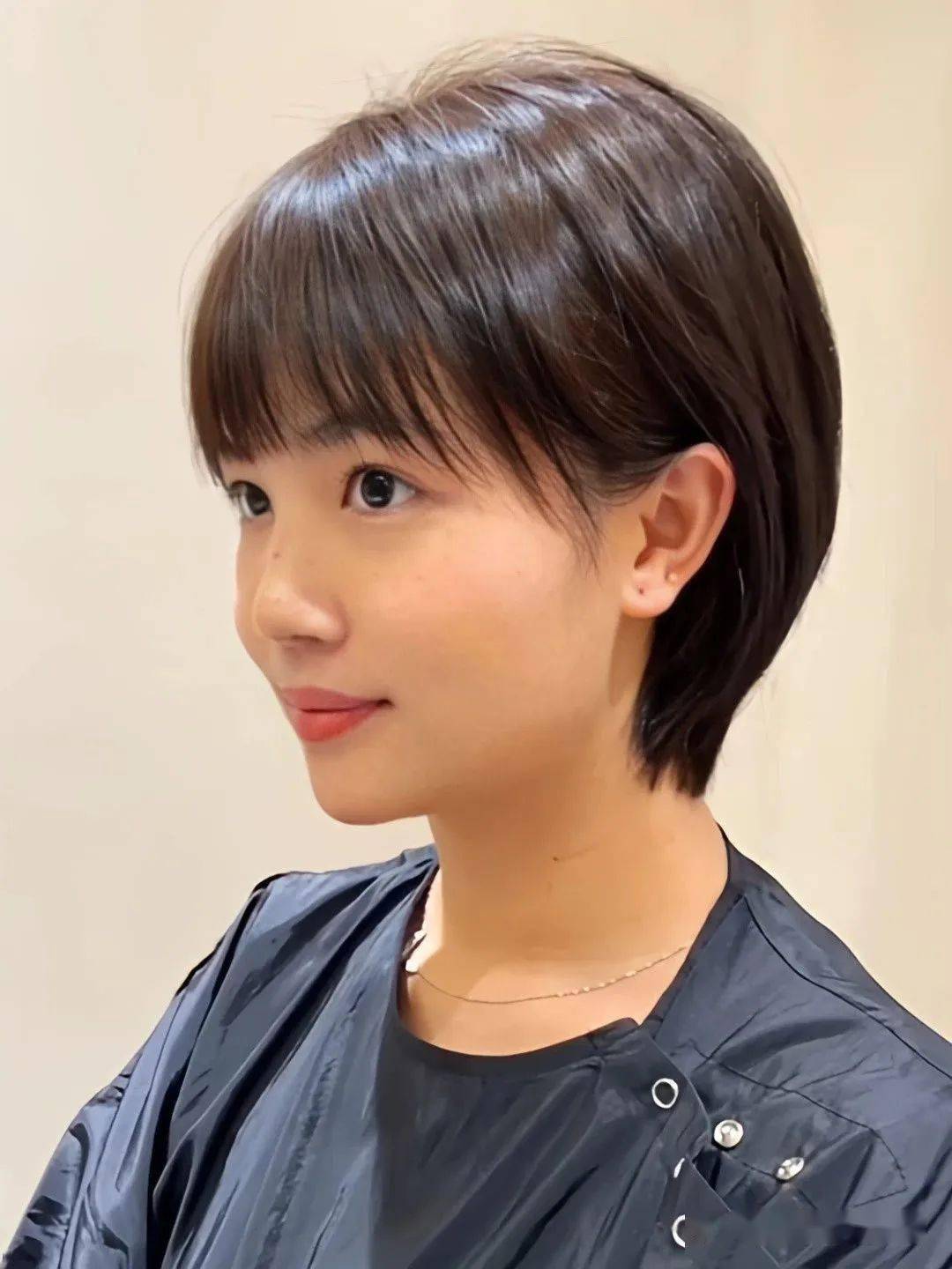 "气质高级小短发"夏天剪超减龄