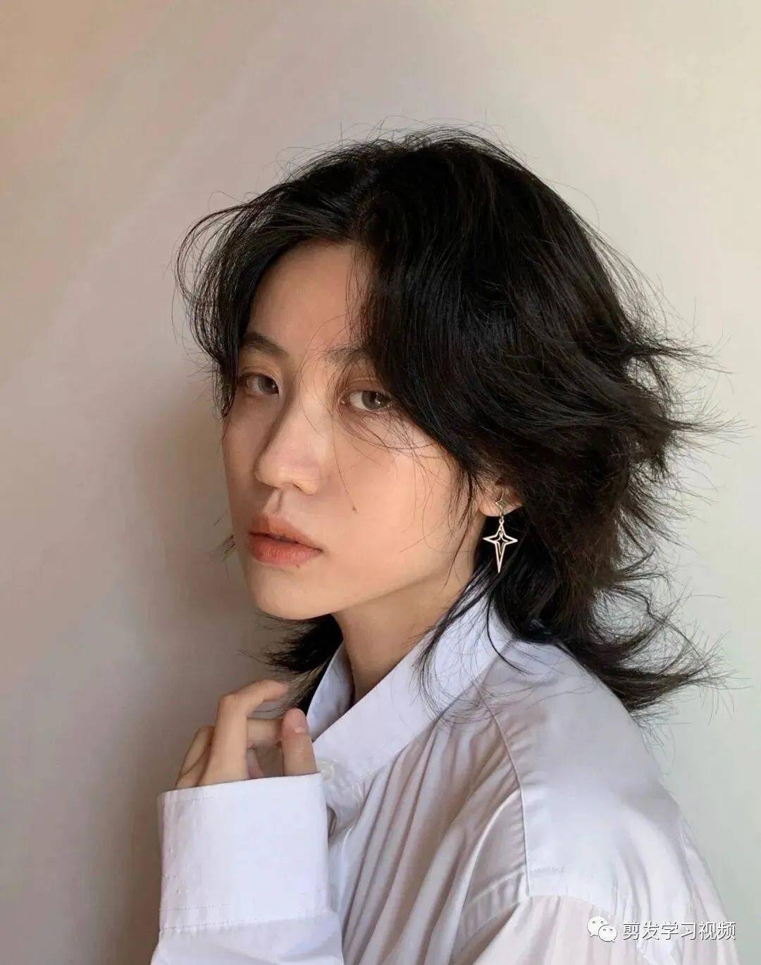 "狼人鲻鱼头",甜又酷._发型_中国_形象