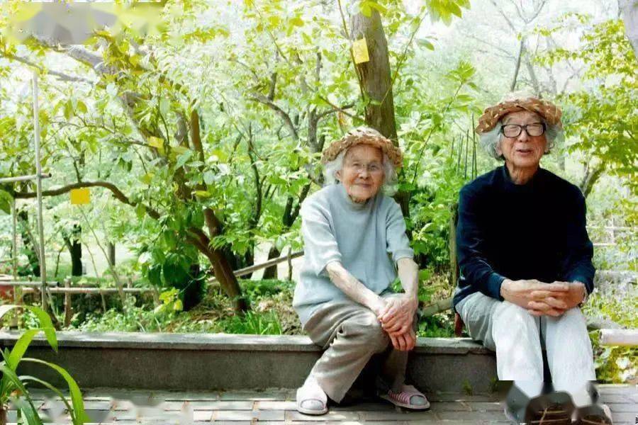 她跑到深山做了一块可以"吃"的手工皂,素简生活原