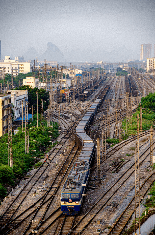 "交通之美"网络文化工作室:用镜头捕捉大美交通——铁路篇_韶山