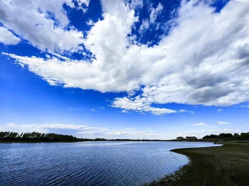 梅里斯湖美景_景区_齐齐哈尔_旅游