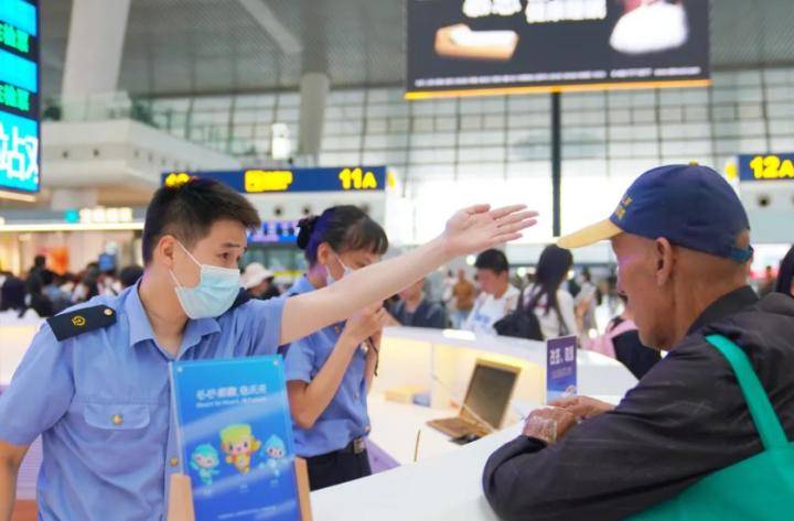 上海至东莞南d913次,深圳北至上海d906次,上海虹桥至深圳北d907/d908