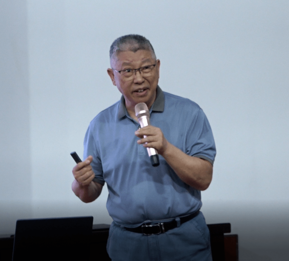 台江县举行"弘扬科学家精神 点亮科学梦想"科学家进校园活动_陈光南