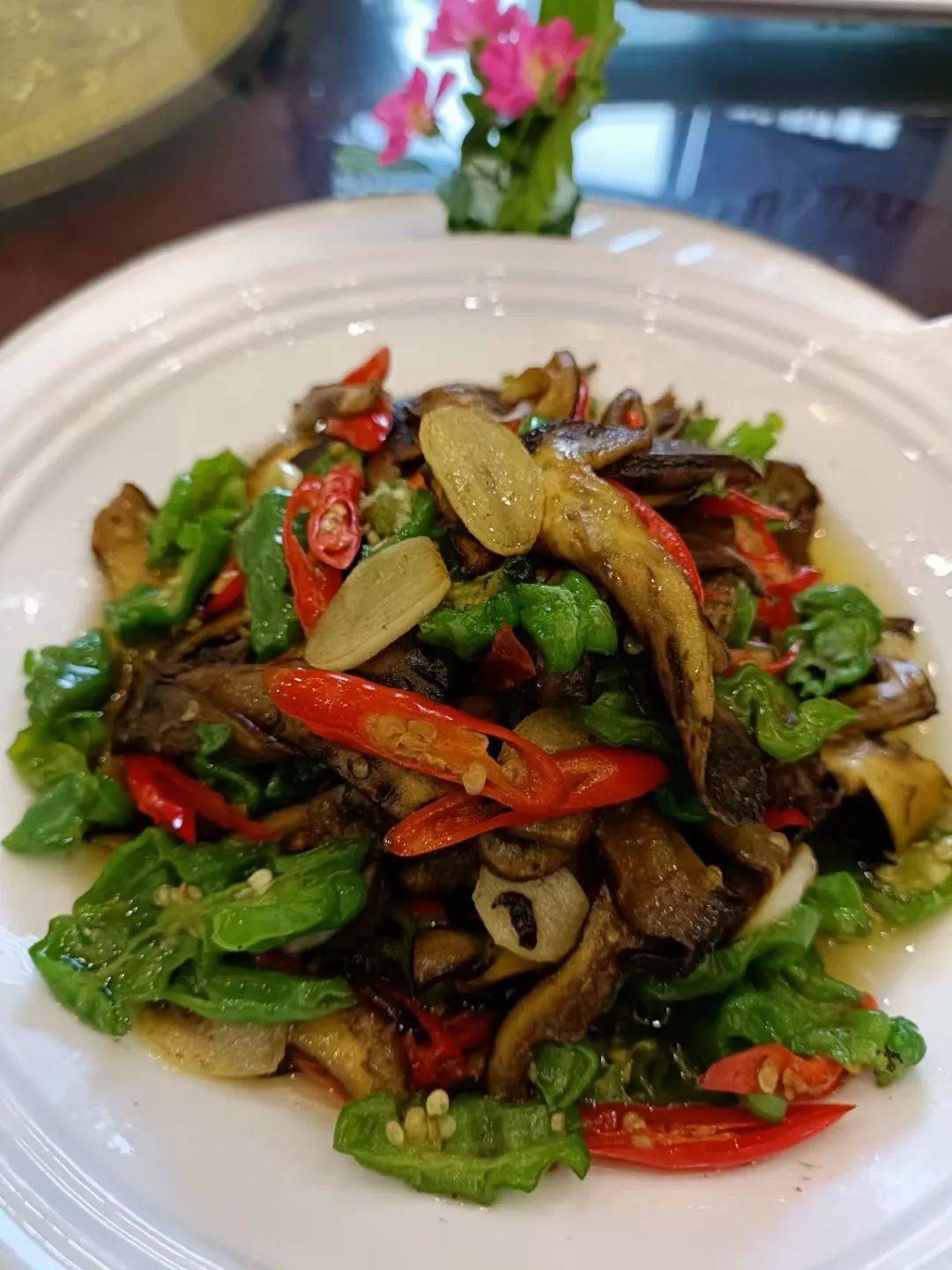 弥勒这家老字号饭店!小有名气_德盛_美食_餐饮