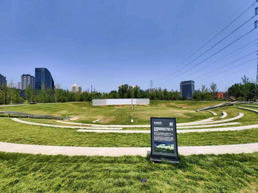 时间与空间神奇的重合感受历史与现在漫步于此,像是进入时光隧道