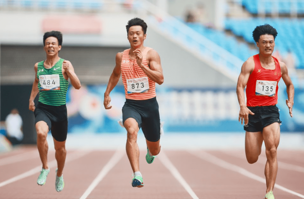 200米险胜拼得第二金——谢震业感受"后浪"冲击斗志不减_决赛_成绩