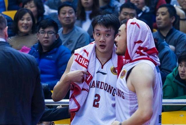 睢冉巩晓彬鲜为人知的故事?睢冉爱情生活细节背后_山东男篮_丁彦雨_1