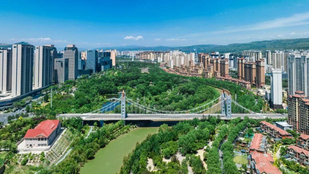 西宁终于要热起来了～_气温_东北风_mm