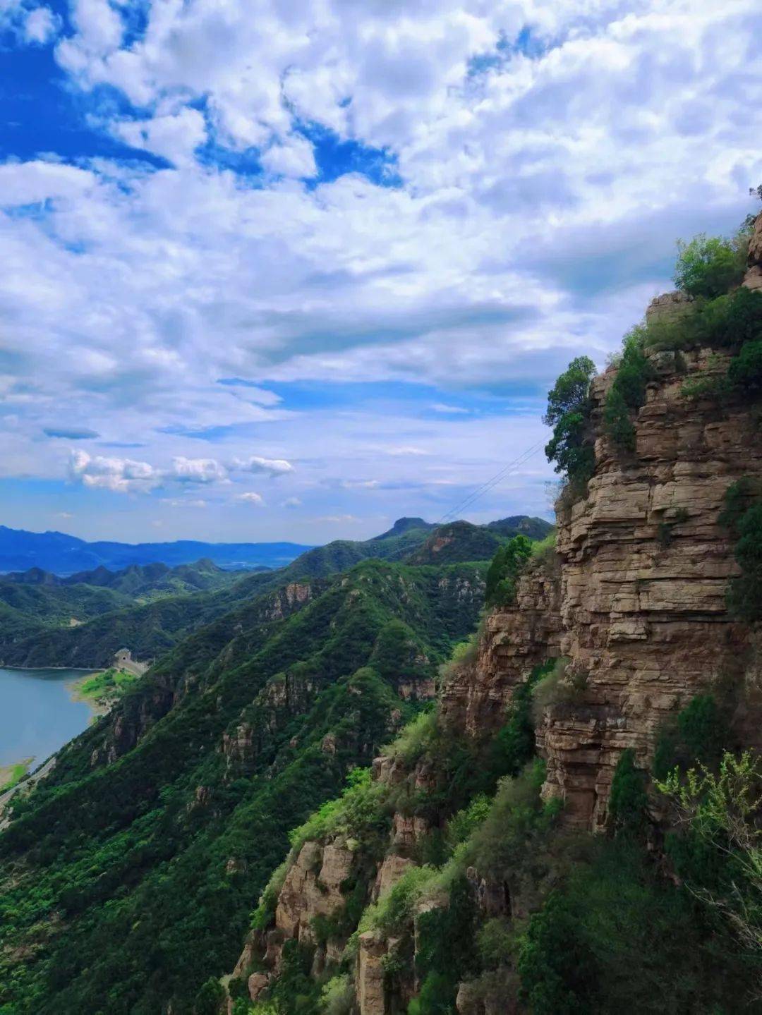 青爱的平谷 | 夏日游玩好去处!清凉避暑,赏峡谷风光~_石林_方向_夏天