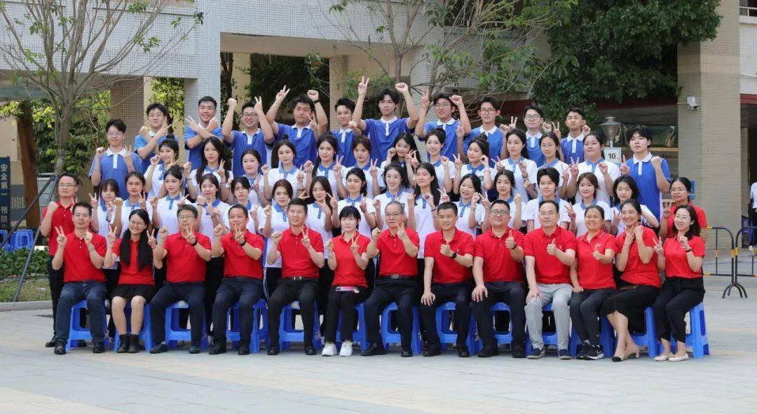 以爱之名,用爱灌溉 | 平冈中学2023年度"四有"好教师先进事迹_工作