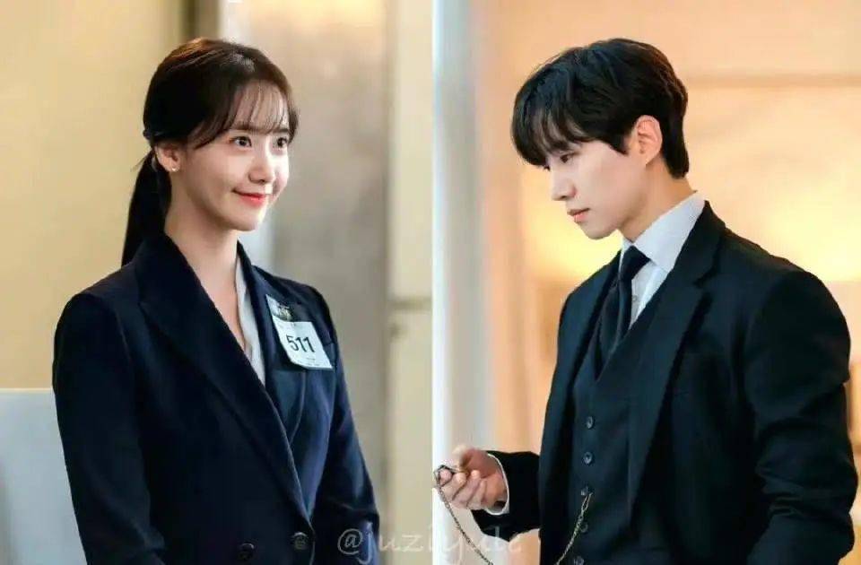 林允儿_网友_李升基