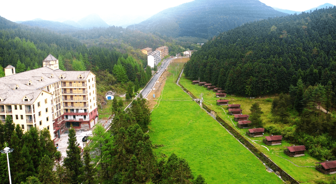 来丰都雪玉山,欢乐无限!_乡村旅游_游客_太平