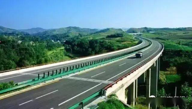 高速公路"最美绿色高速"称号