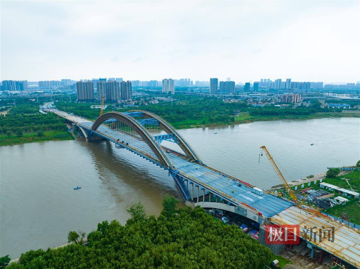 届时,焕然一新的长丰桥,将在荷载能力,安全结构,行