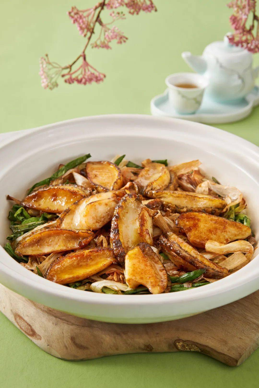 脆皮冰川茄子经典大虾烧白菜沂蒙六味大煎饼老醋六样这些招牌菜