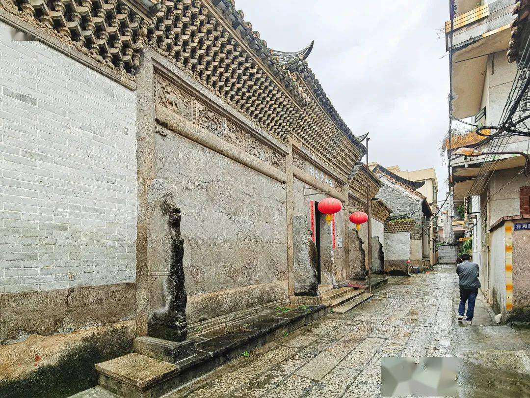 番禺古村·化龙塘头藏着一座"大三巴"_后山_牌楼_公祠