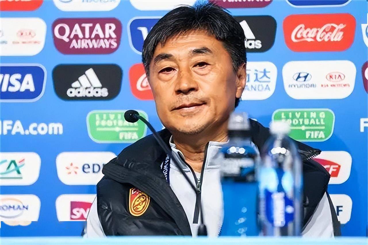 该事件不久之前,申花也宣布了布布拉泽维奇成为申花新主帅,贾秀全也