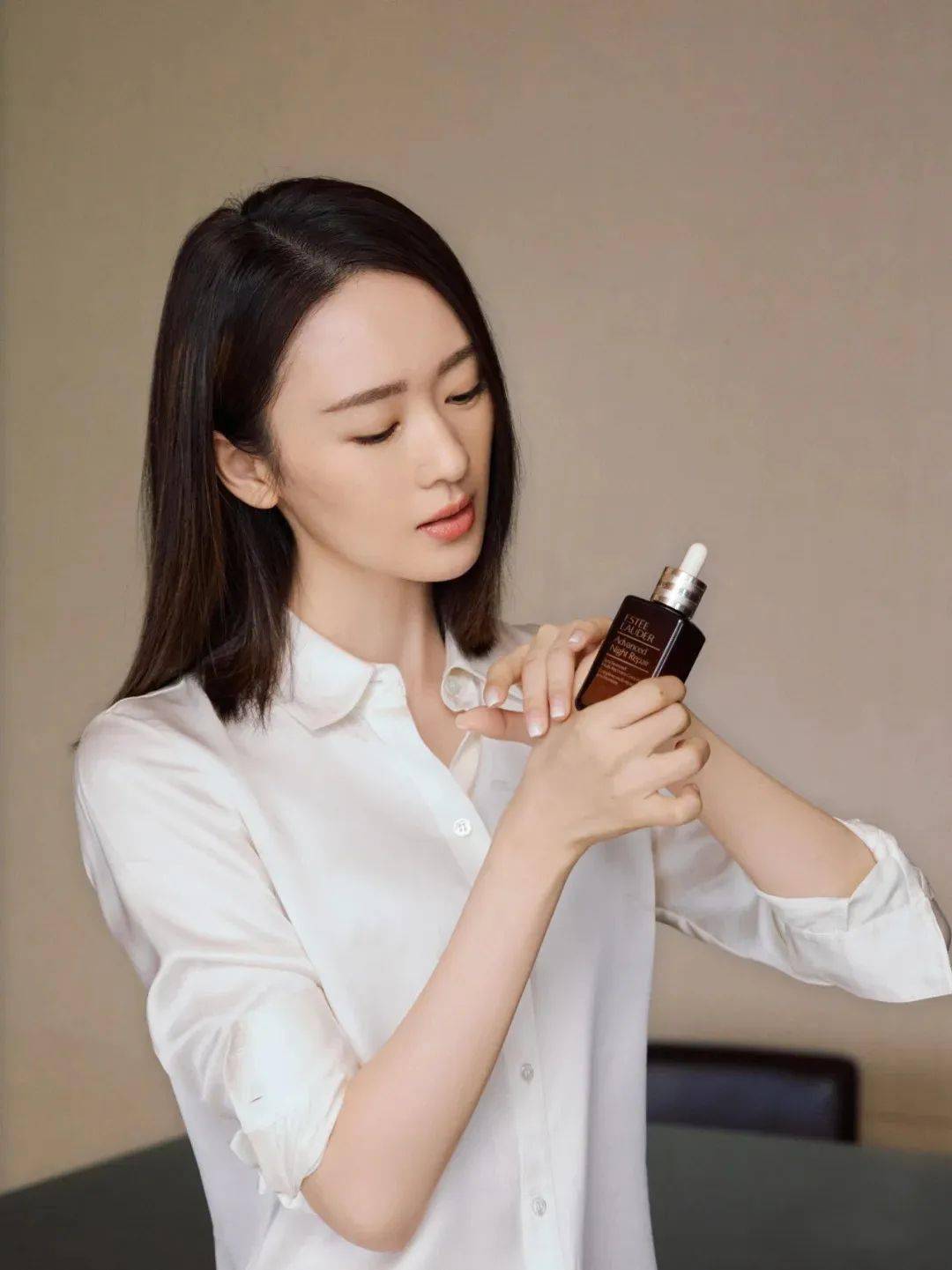 雅诗兰黛明星产品小棕瓶,眼霜内部价!21ml不到百元直接拿下!