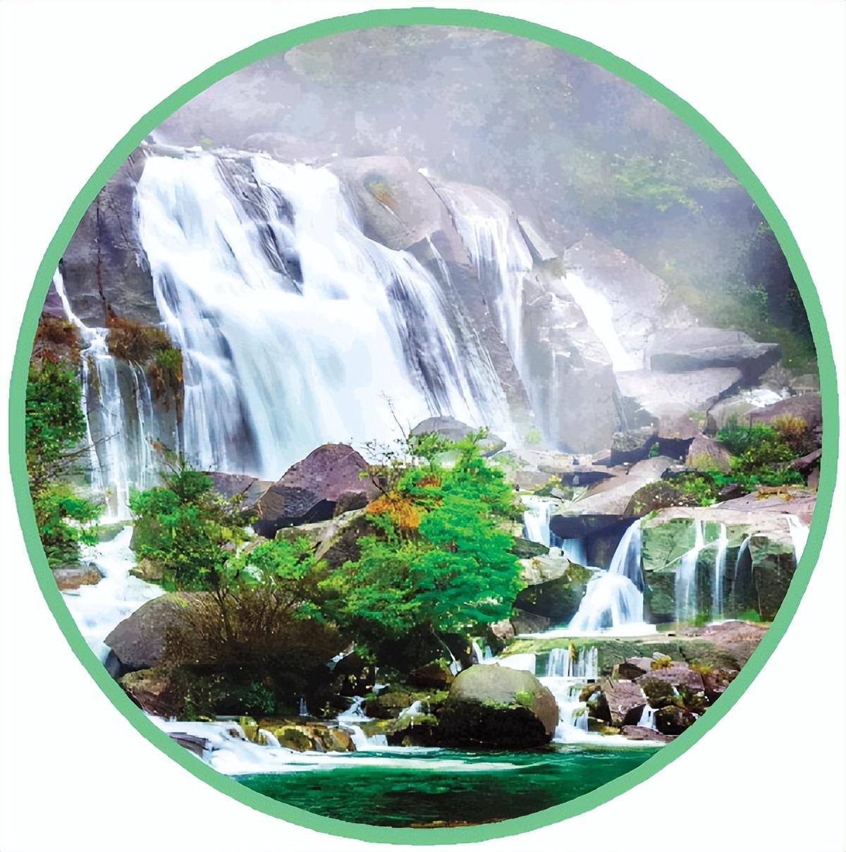 宝鼎瀑布群由九级瀑布组成延绵一千多米构成了一幅若隐若现的美妙