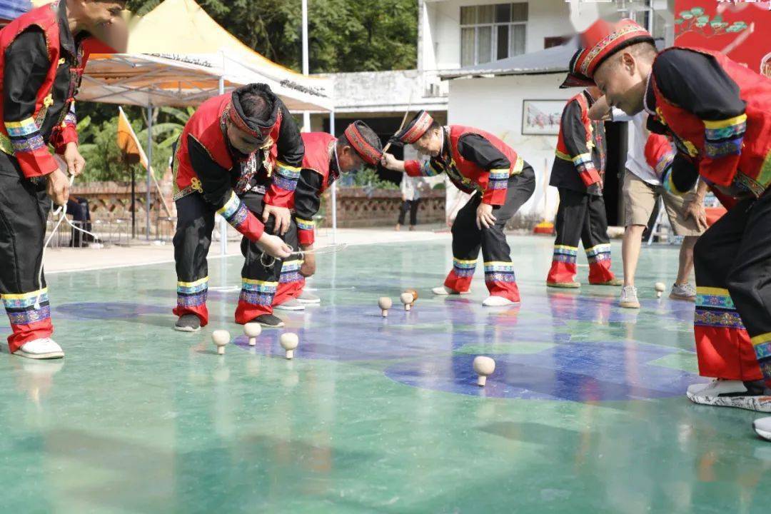 大化:小小陀螺转起来 传统文化火起来_活动_比赛场_民族