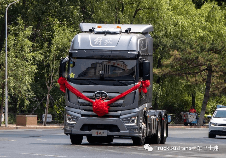 解放七代卡车巡礼——举国瞩目长春第一汽车厂,万人空巷人民争看解放