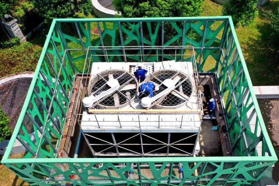 370余名"空调医生"守护地铁车站清凉_冷却塔_检修_武汉