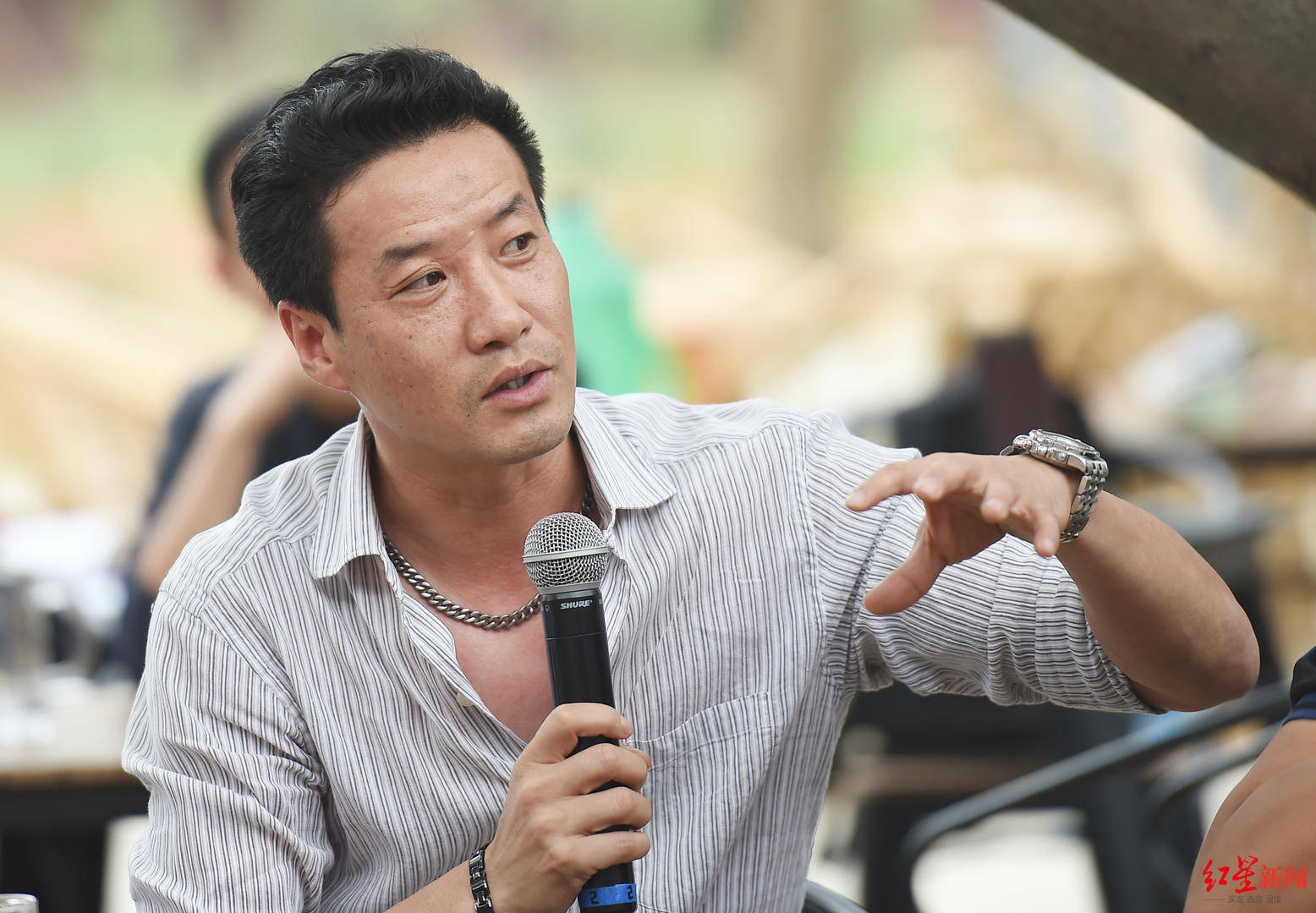 我是大运火炬手丨邹侑根:希望参赛选手多在成都走一走,能向亲友介绍