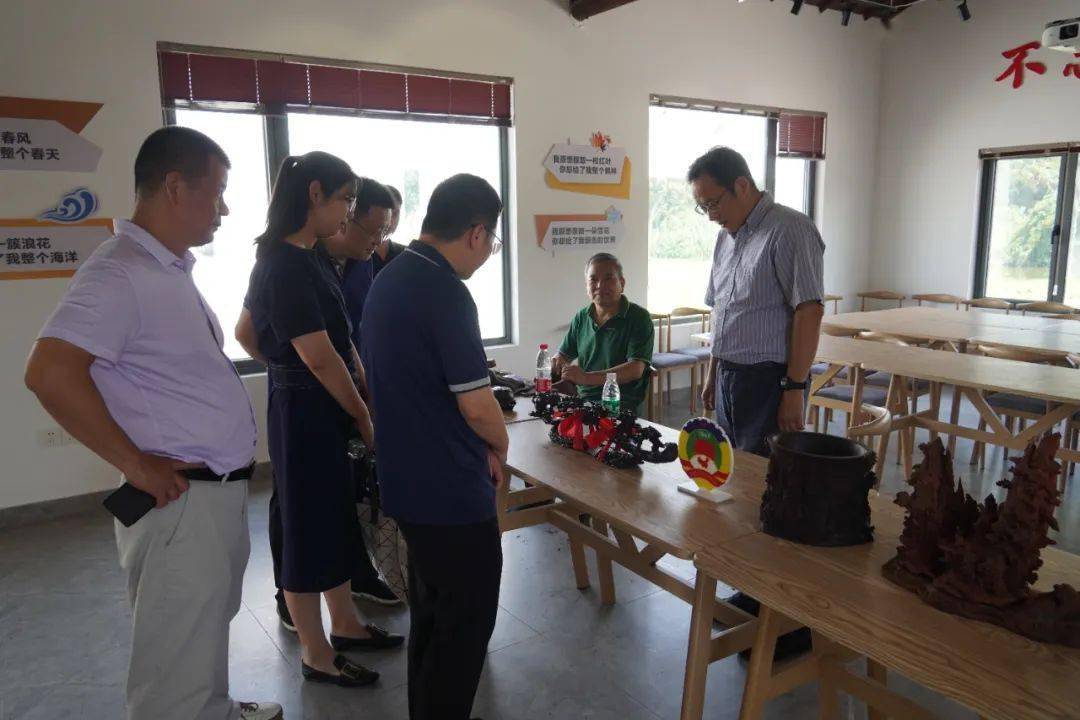 璜泾镇政协工委开展活化利用《太仓"老底子"》编撰成果专题活动_发展