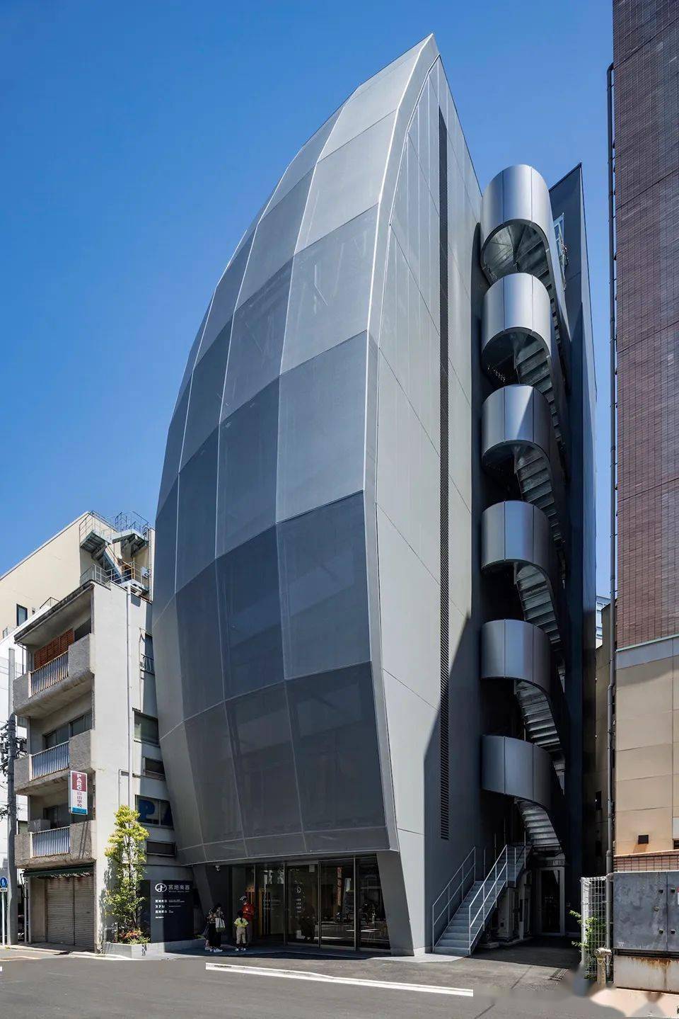 建筑的朦胧之美,半透明材料都有哪些?_玻璃_采光_外观