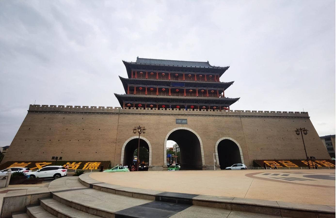 张承奉的西汉金山国是怎么回事_张议潮_归义军_西北