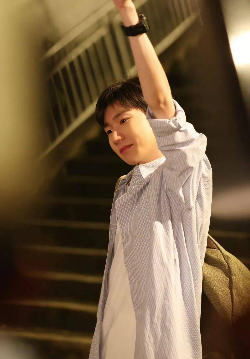 tfboys演唱会要黄?魏大勋被打压?王源耍大牌被拍?热巴阻碍高铁秩序?