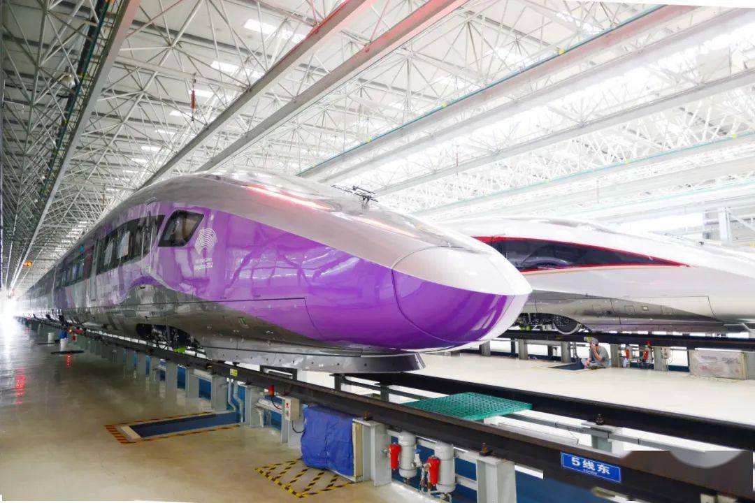 中车长客为亚运会量身打造亚运版"复兴号"_智能_列车_动车组