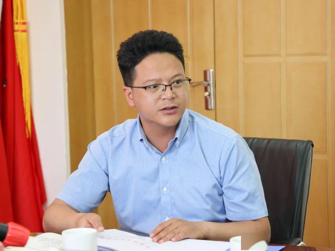 政协松潘县委员会常务委员会第八次会议召开_工作_情况_协商