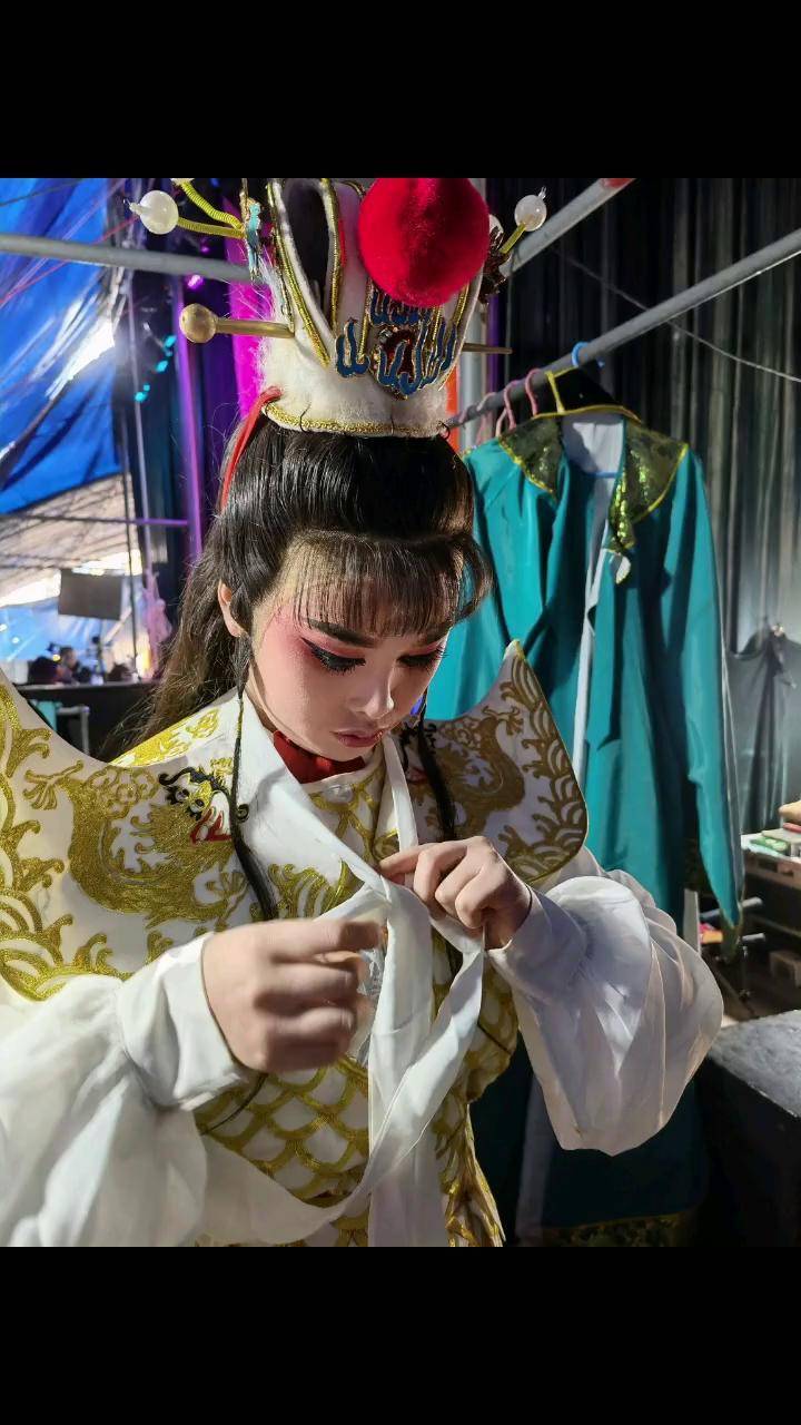 叶露丹 越剧 可盐可甜小卤蛋