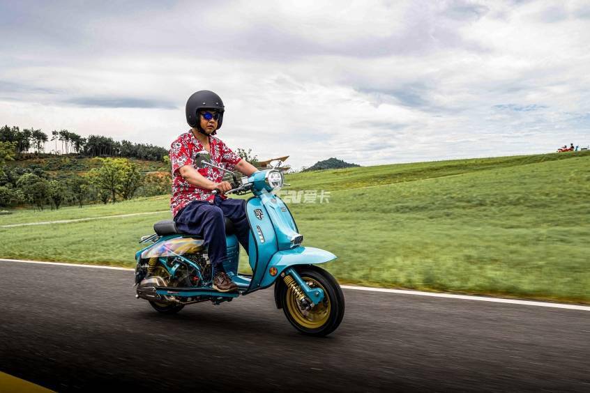 要复古更要赶潮流 试驾royal alloy gp150_搜狐汽车_搜狐网