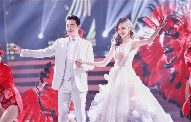 有一种"恩爱"叫罗晋和唐嫣,结婚5年后,活成娱乐圈夫妻教科书_婚礼