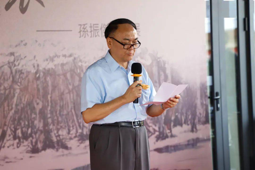 孙振杰作品展:探寻自然之美与人类共生_工艺美术_小镇_华中