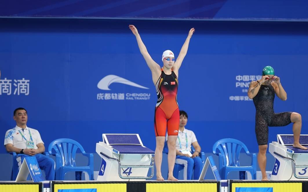 中国区总决赛泳装图片