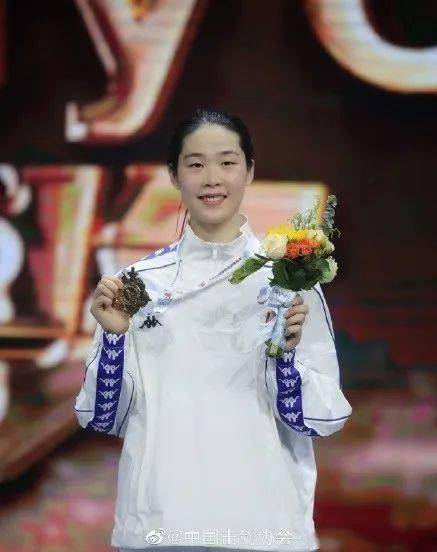 大运"闽"星|女"剑客"陈情缘明日出战_成都_花剑_女子