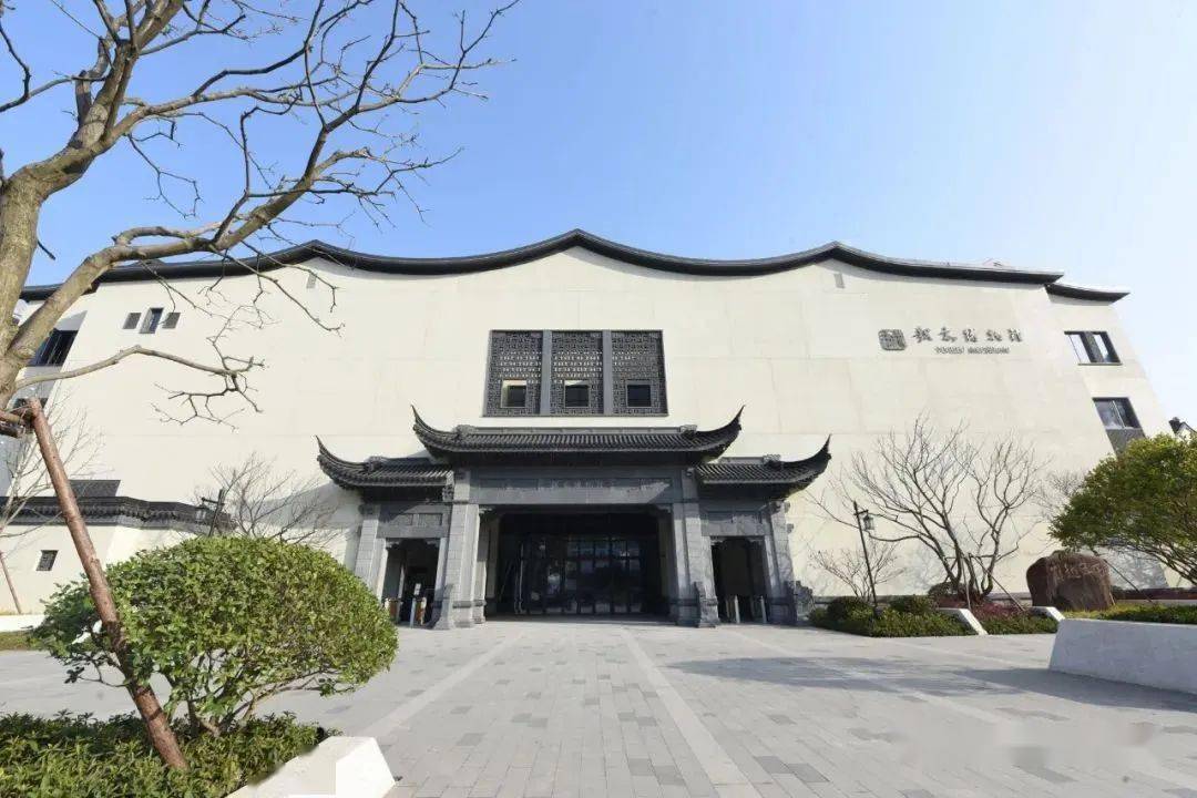 中国首家专业戏曲博物馆——越剧博物馆,在越剧故乡嵊州鹿胎山麓开馆