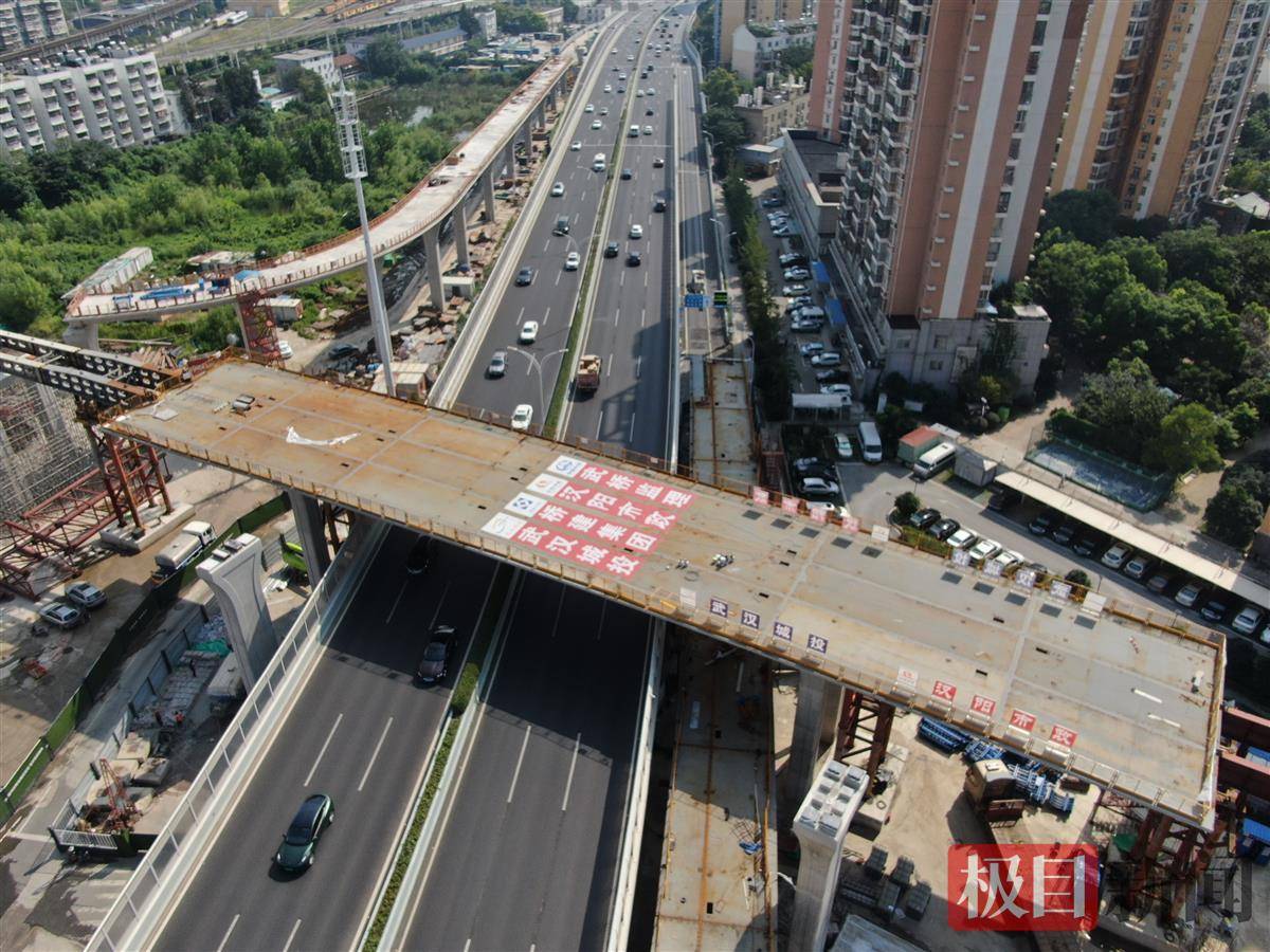 顶推施工如蚂蚁搬家,武汉建设大道延长线项目跨越二环线