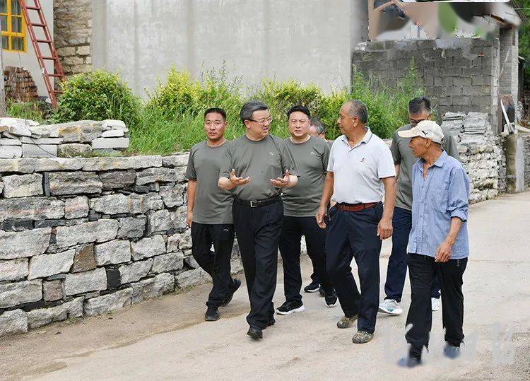 倪岳峰在邢台市检查防汛抢险救灾工作_群众_临城县_过程