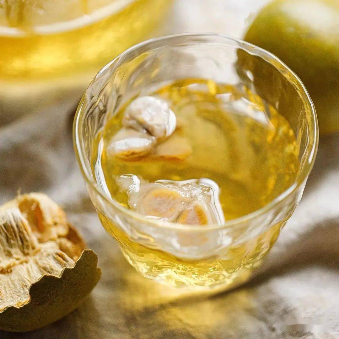 这种果子泡的水,竟是糖尿病患者的饮料,吸烟者的清肺品_罗汉果_美容