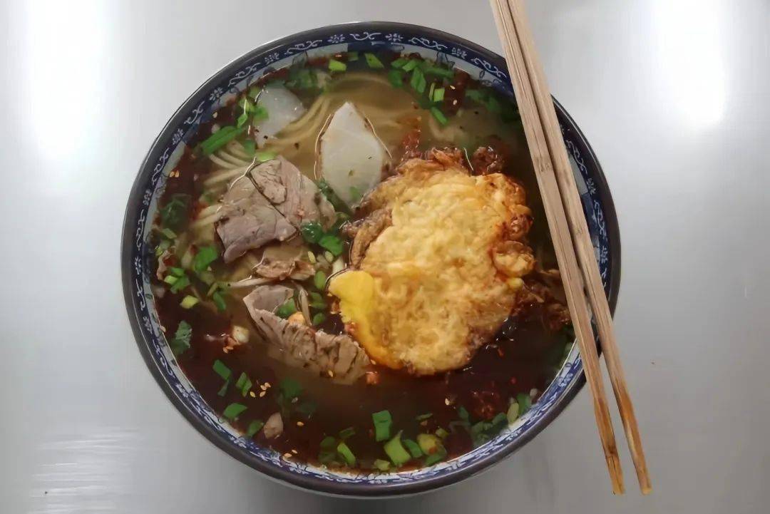 合肥学院食堂介绍第三弹:三期食堂(一楼 二楼)_进行_环境_青年