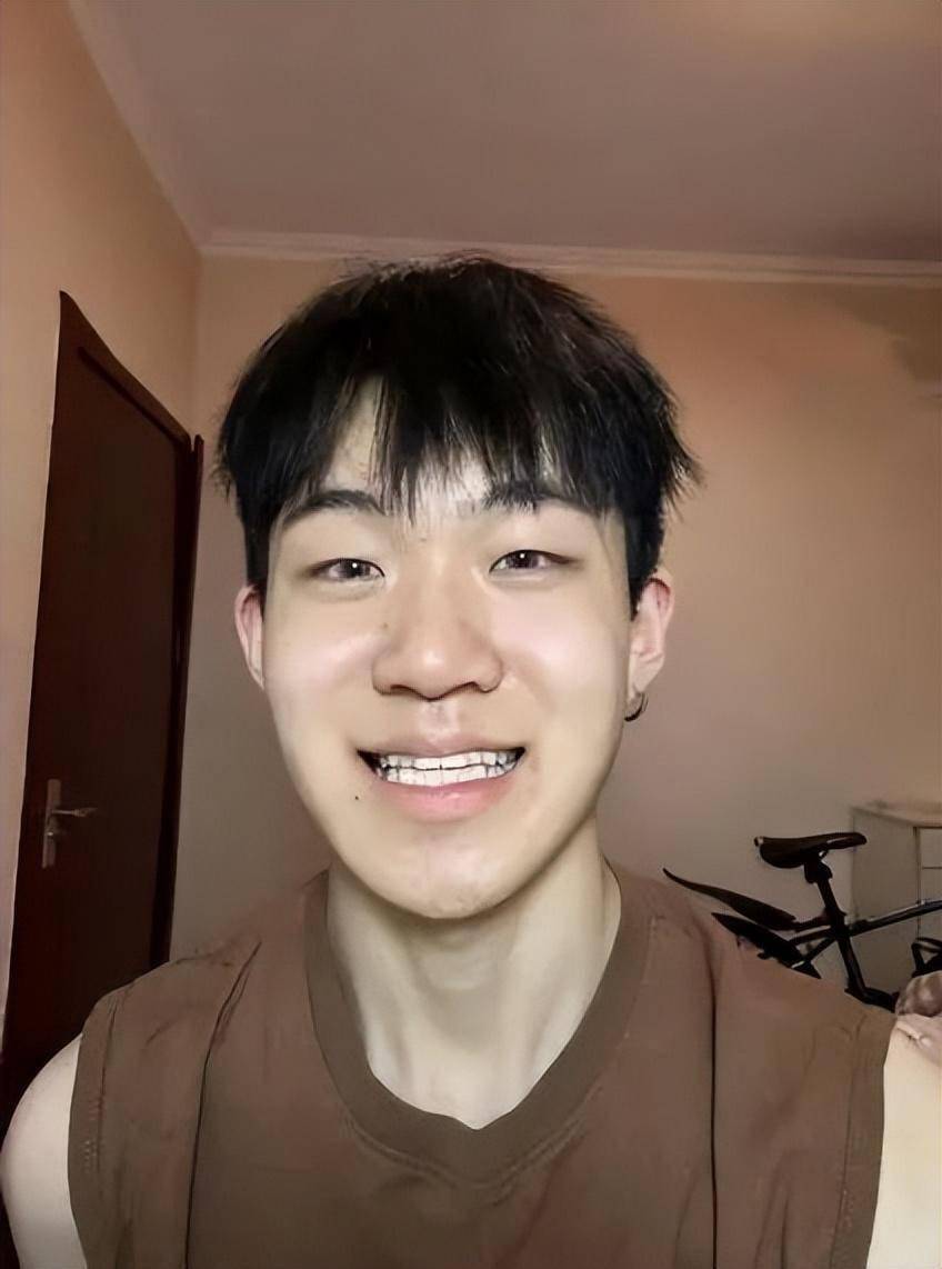 执行制作:赵睿文中央戏剧学院戏剧管理系演出制作方向本科在读制作人
